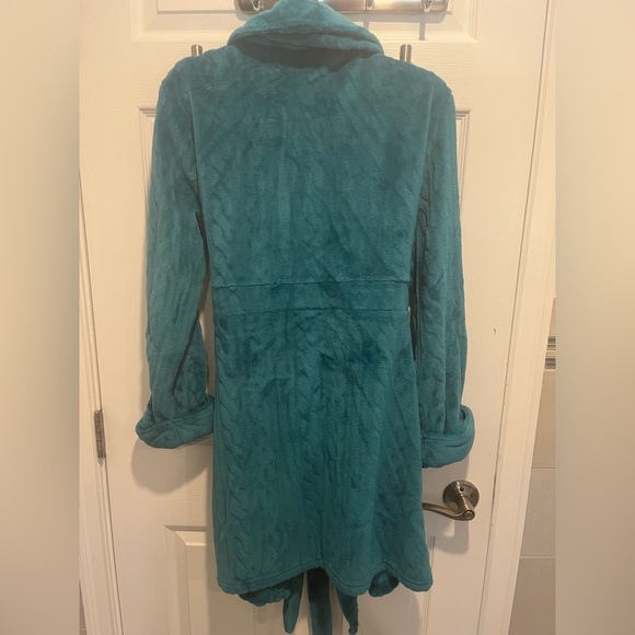 Luxurious Teal Women's Robe Small - Picture 2 of 7
